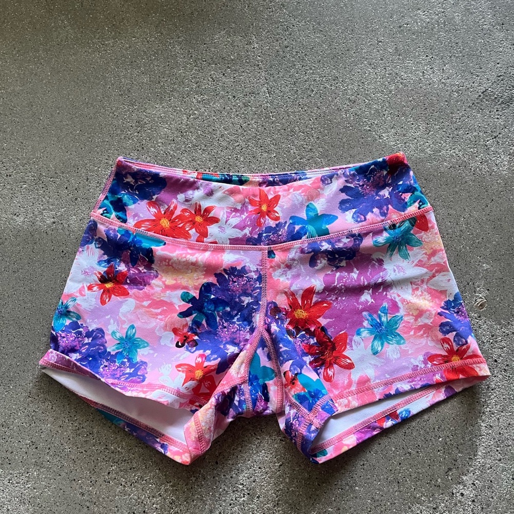 Born Primitive Booty Shorts XS